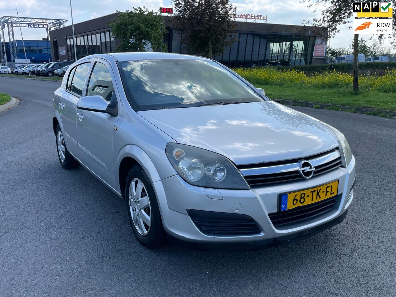 Opel Astra - 1.6 Business+ 1.6 Business, 5drs, Airco, Pdc, Cruise, Geen import, Nap, Tik in de motor! - AutoWereld.nl