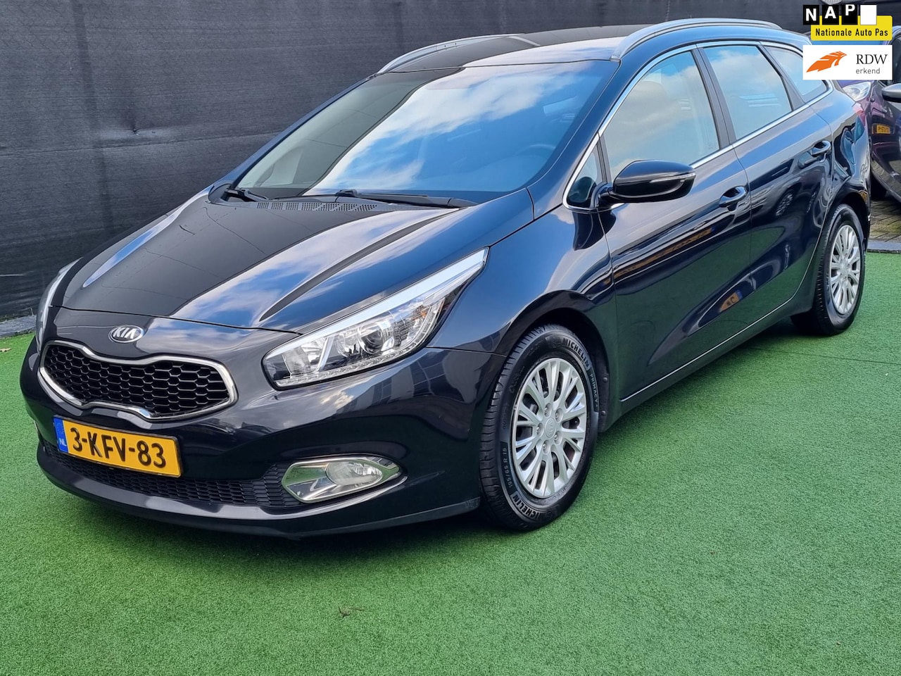 Kia Cee'd Sportswagon - 1.6 GDI Business Pack AUTOMAAT NAP! - AutoWereld.nl