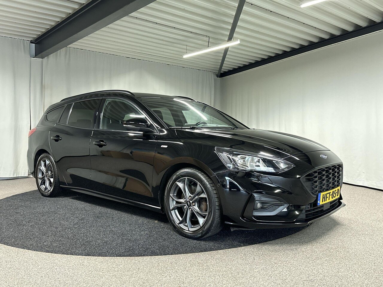 Ford Focus Wagon - 1.5 EcoBoost ST Line Business Automaat - AutoWereld.nl