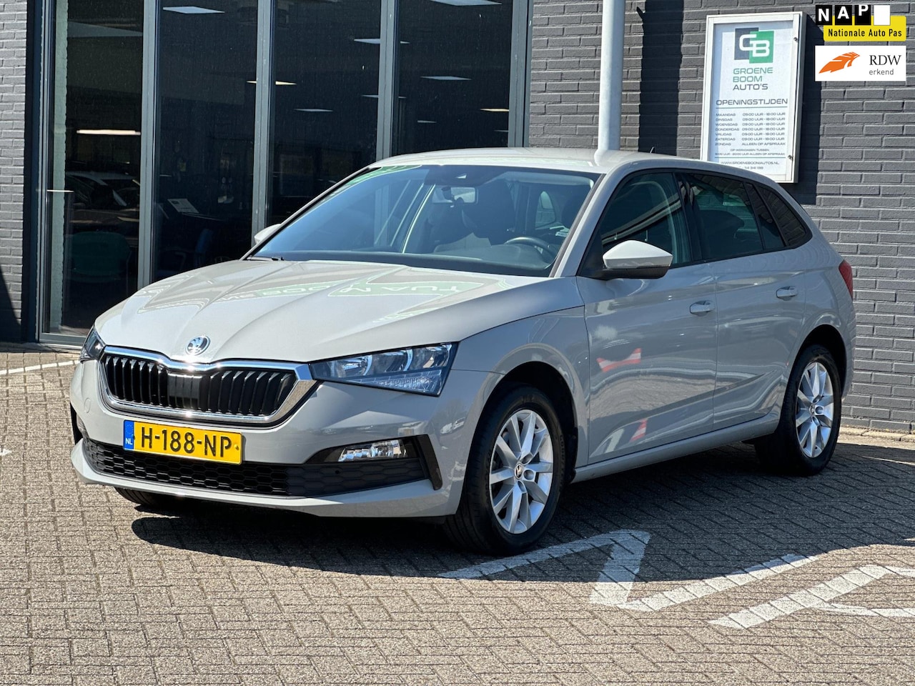 Skoda Scala - 1.0 TSI Ambition/1STE EIG/NAVI/PDC/AIRCO/NL-AUTO NAP!! - AutoWereld.nl
