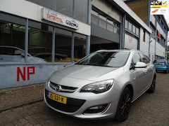 Opel Astra Sports Tourer - 1.4 Edition