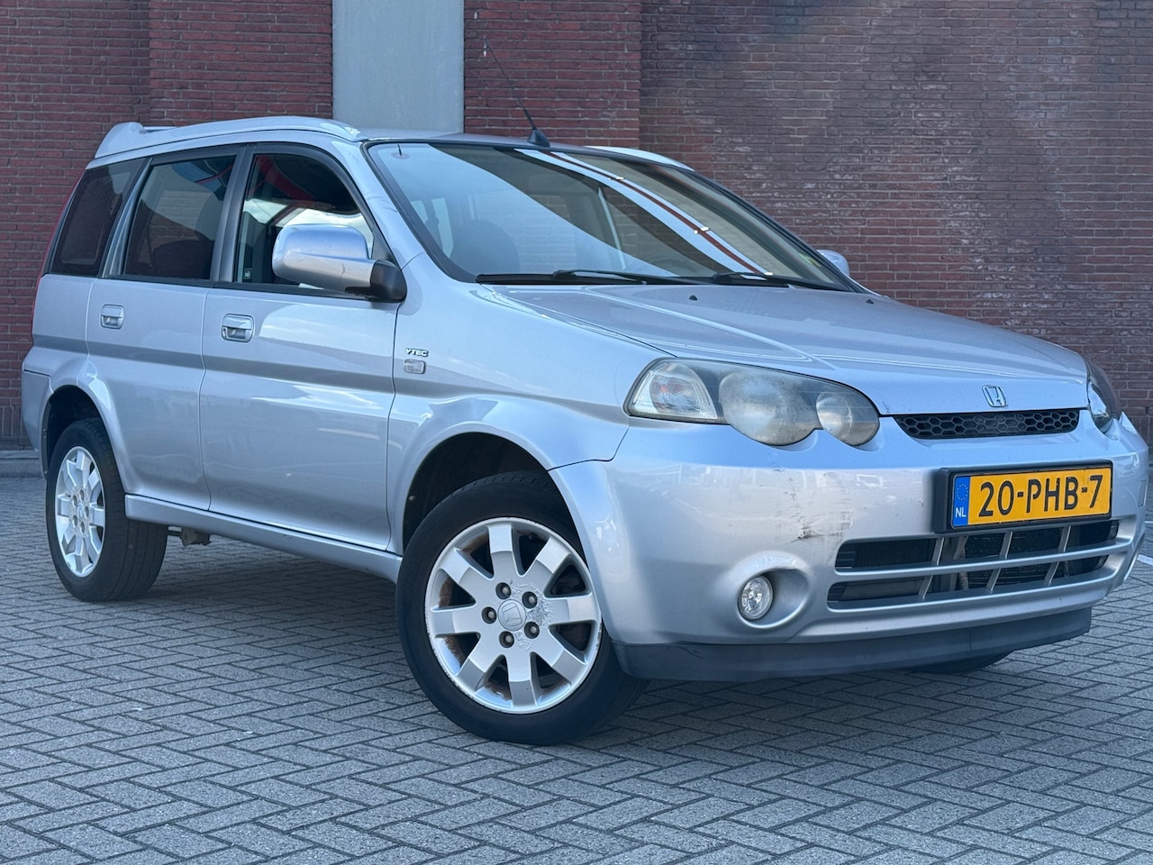 Honda HR-V - 1.6i 4WD VTEC|AIRCO|TREKHAAK|APK|GOED-ONDERHOUDEN - AutoWereld.nl