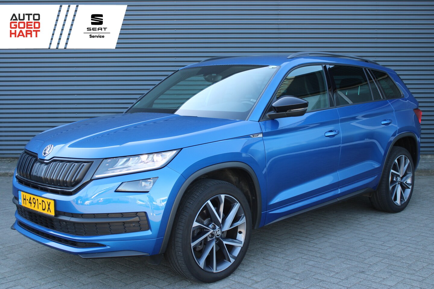 Skoda Kodiaq - 2.0 TSI 4x4 191PK Sportline Business Leer/Alcantara Full-Led Camera Trekhaak-Wegklapbaar - AutoWereld.nl