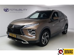 Mitsubishi Eclipse Cross - 2.4 PHEV Instyle | Trekhaak | Stoelverw. | Camera | Navigatie | Cruise | PDC V+A 1/2 leder