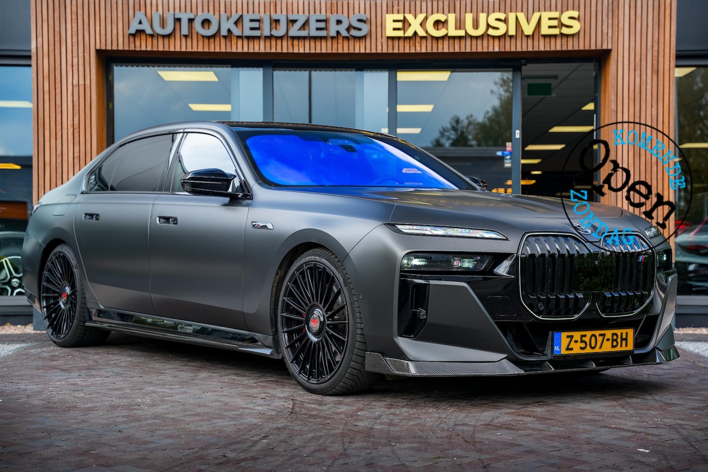 BMW 7-serie - M760e xDrive Carbon 22" Velgen FireTV Ambient Softclose FULL OPTION! Trekhaak - AutoWereld.nl