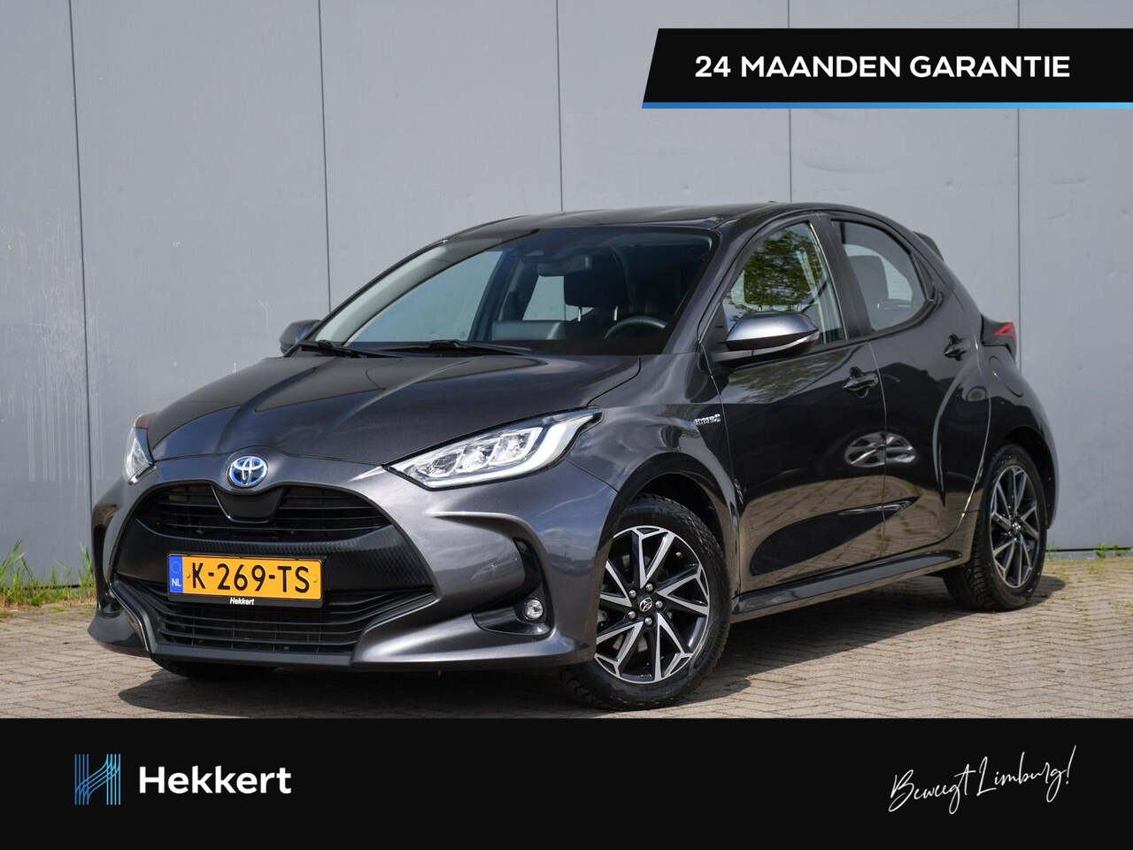 Toyota Yaris - Dynamic 1.5 Hybrid 115pk Automaat ACHTERUITRIJCAMERA | DAB | 16''LM | KEYLESS | NAVI | CRU - AutoWereld.nl
