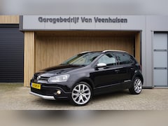 Volkswagen Polo - Cross 1.2 TSI 90pk 5Drs Navi Clima Cruise Control Trekhaak 17inch LM *NL auto* 42145km