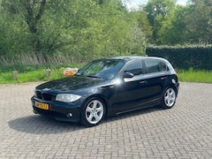 BMW 1-serie - 118i High Executive CRUISE I NETTE AUTO I NL AUTO