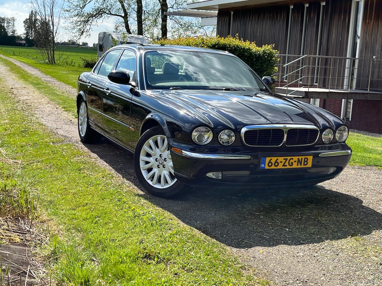 Jaguar XJ - 3.0 V6 Executive 2967 cm3 - AutoWereld.nl
