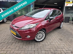 Ford Fiesta - 1.25 Titanium | 2E EIGENAAR | 12MND GARANTIE | LMV | AIRCO | CRUISE |