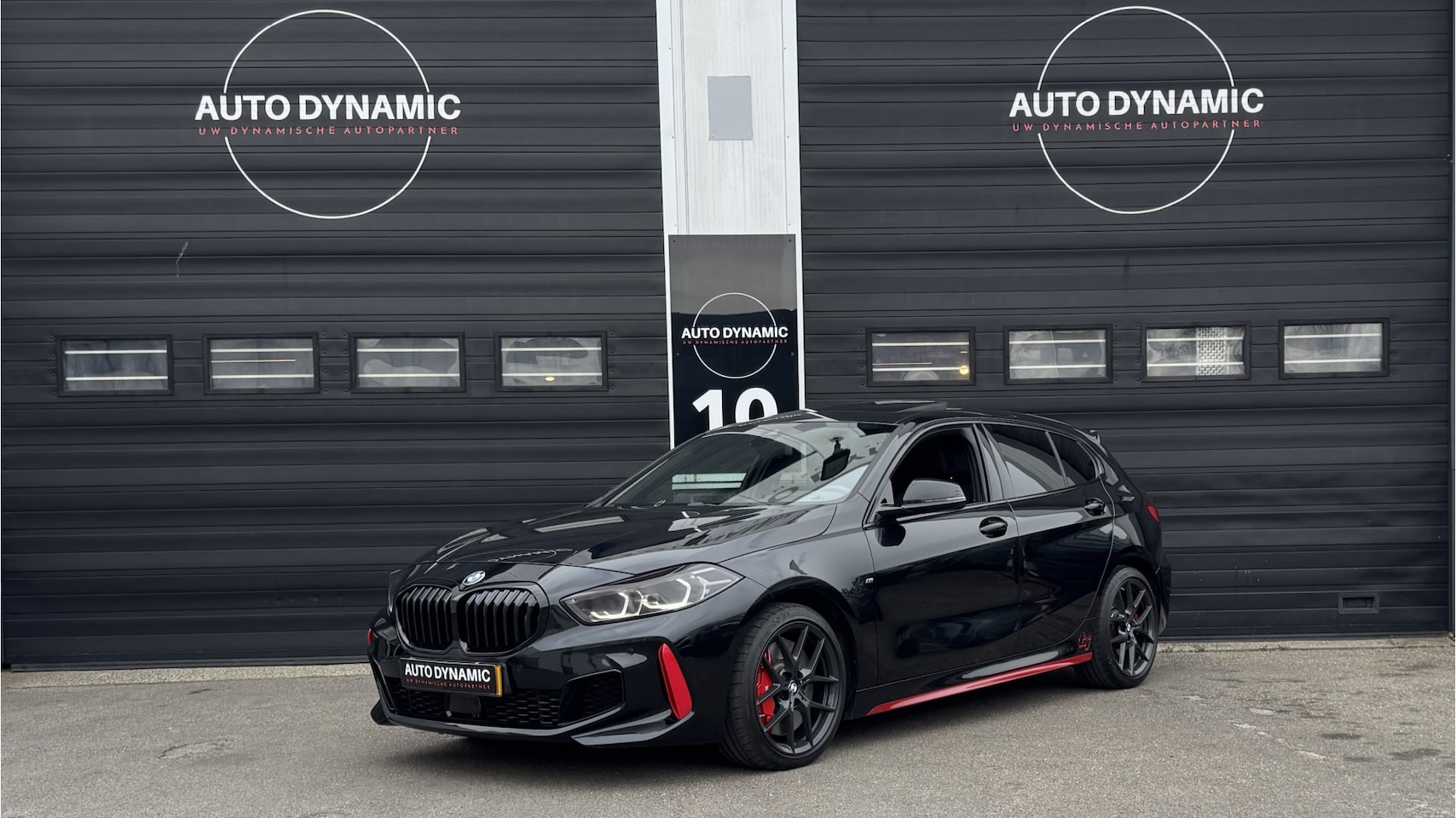 BMW 1-serie - 128ti Aut | Pano | Sportuitl | Leer-Alcant nieuwstaat - AutoWereld.nl