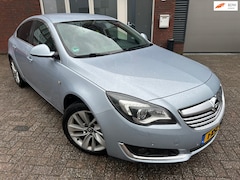Opel Insignia - 1.4 T EcoFLEX Business+ / Camera / Navi / PDC / Cruise