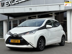 Toyota Aygo - 1.0 VVT-i x-play - 5 Deurs - Airco