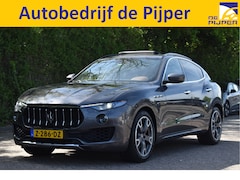 Maserati Levante - 3.0 V6 AWD GranLusso | Luchtvering | Pano.dak | Camera | Keyless | DAB | Carplay | LED / X