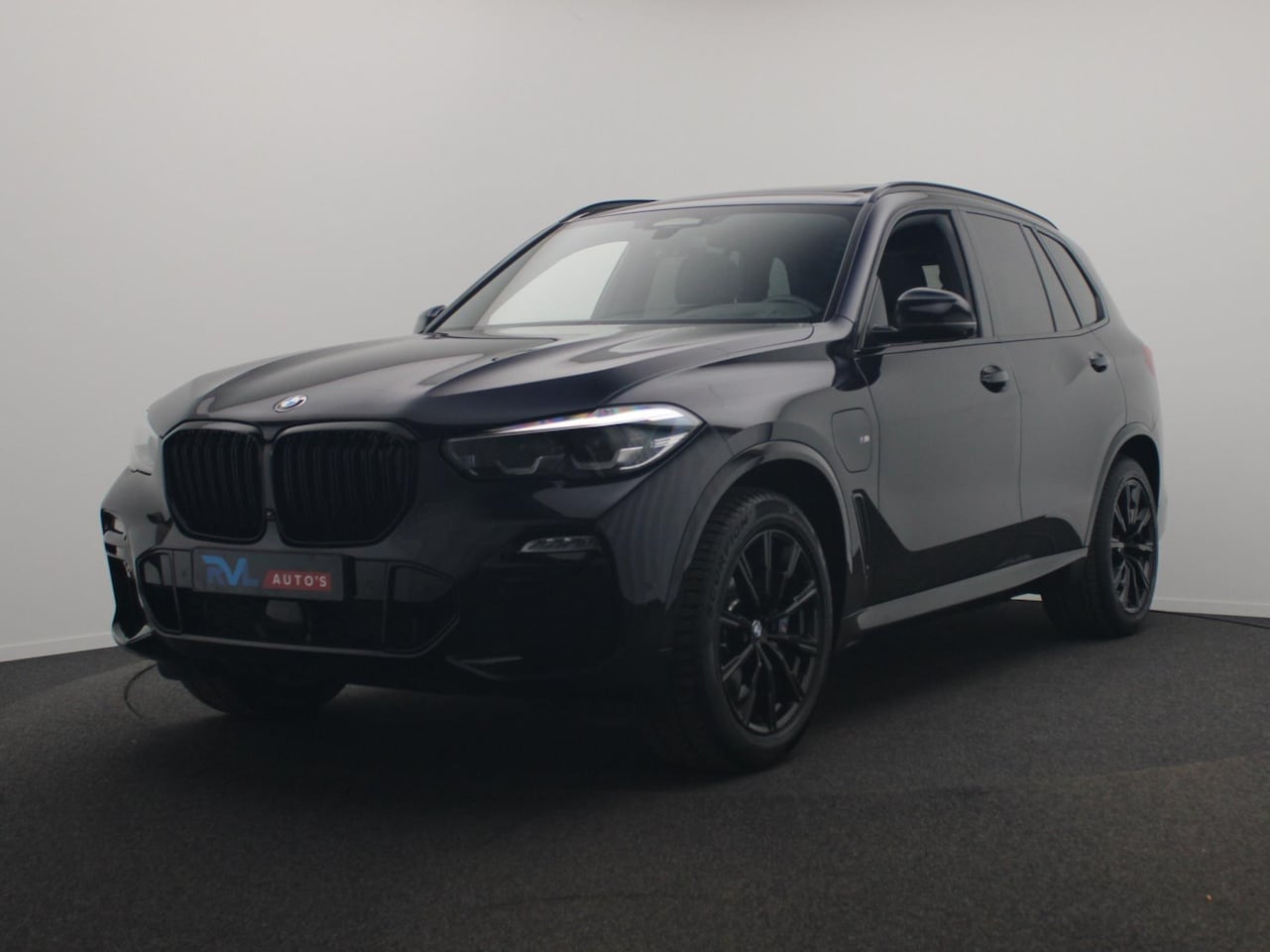 BMW X5 - XDrive45e High Executive M/Sport Pano/dak Head/up Rondomzicht/Camera - AutoWereld.nl