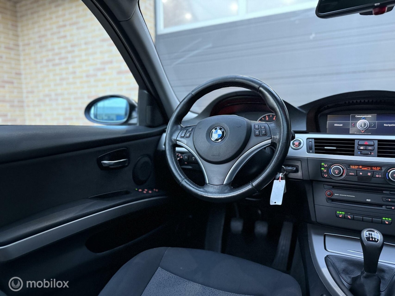 BMW 3-serie - 318i Executive|Gr navi|Cruiscontrol|St Verwarmin - AutoWereld.nl