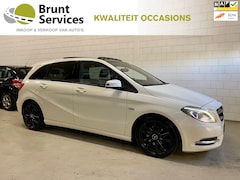 Mercedes-Benz B-klasse - 180 Ambition AMG Edition Bj.12|Panodak|Xenon|Pdc V/A|Navi|Leer