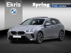 BMW 1-serie - 120i 5drs. M-Sportpakket | Trekhaak | Harman/Kardon | Driving Assistant Plus | Panoramadak