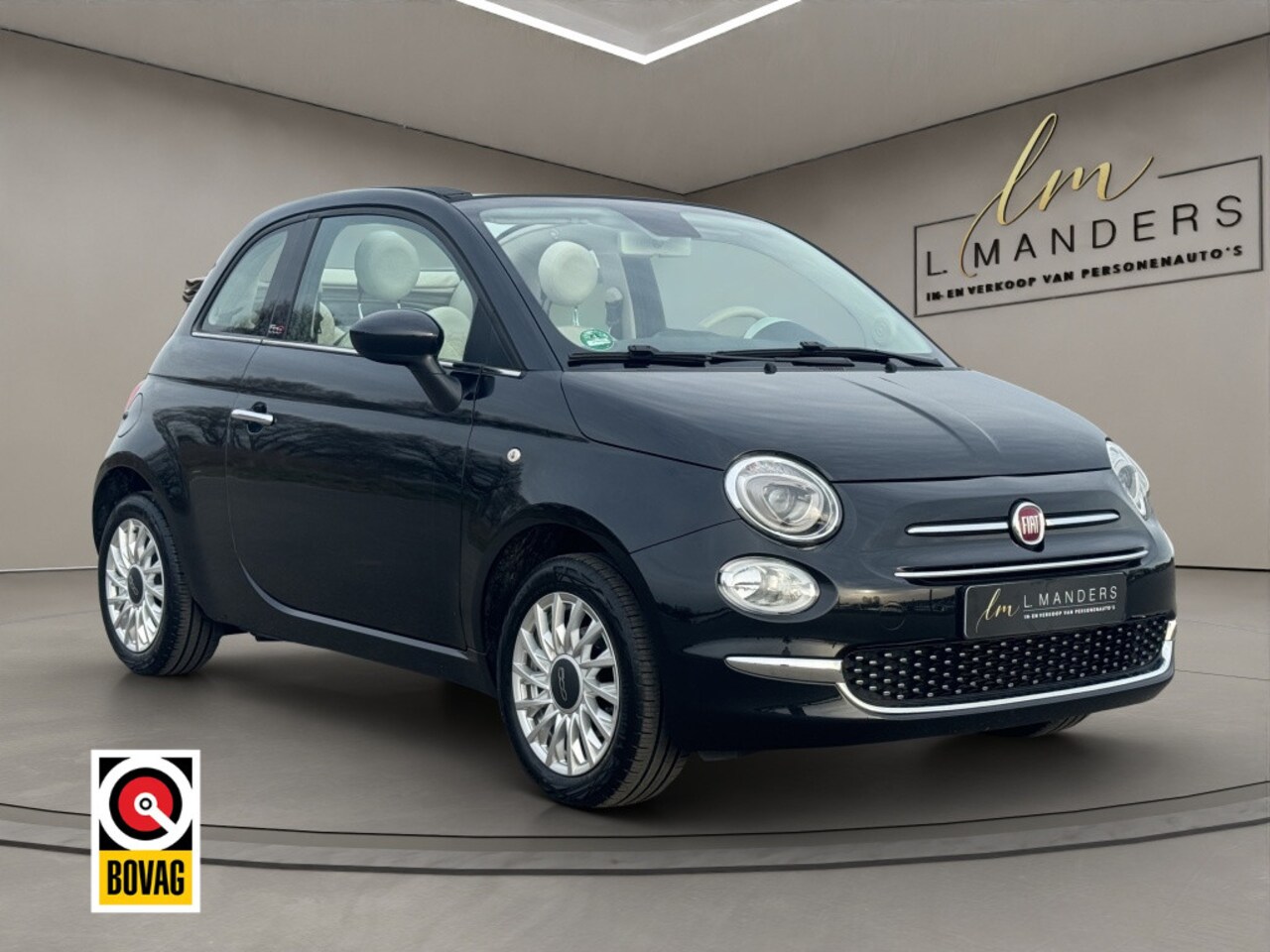 Fiat 500 C - 1.2 Lounge 2020 ZWART | Cabrio | Apple CarPlay | Benzine | PDC - AutoWereld.nl