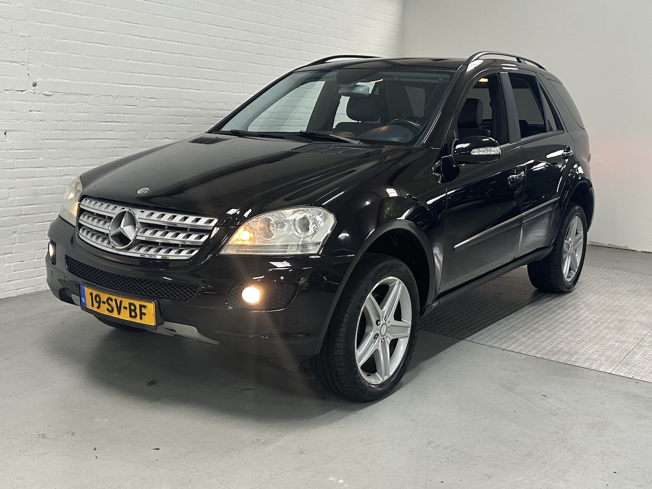 Mercedes-Benz M-klasse - 350 CLIMA / LEER / CRUSE /LPG -G3 YOUNGTIMER!!! - AutoWereld.nl