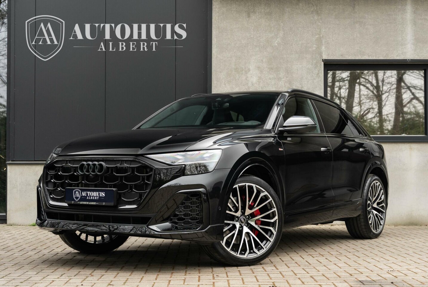 Audi Q8 - 60 TFSI e Quattro Competition Massage 360c 23' B&O - AutoWereld.nl