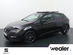Seat Leon - 1.5 TSI FR Ultimate Edition Black | 150 PK | Panoramadak | Beats audio pack | Alcantara be