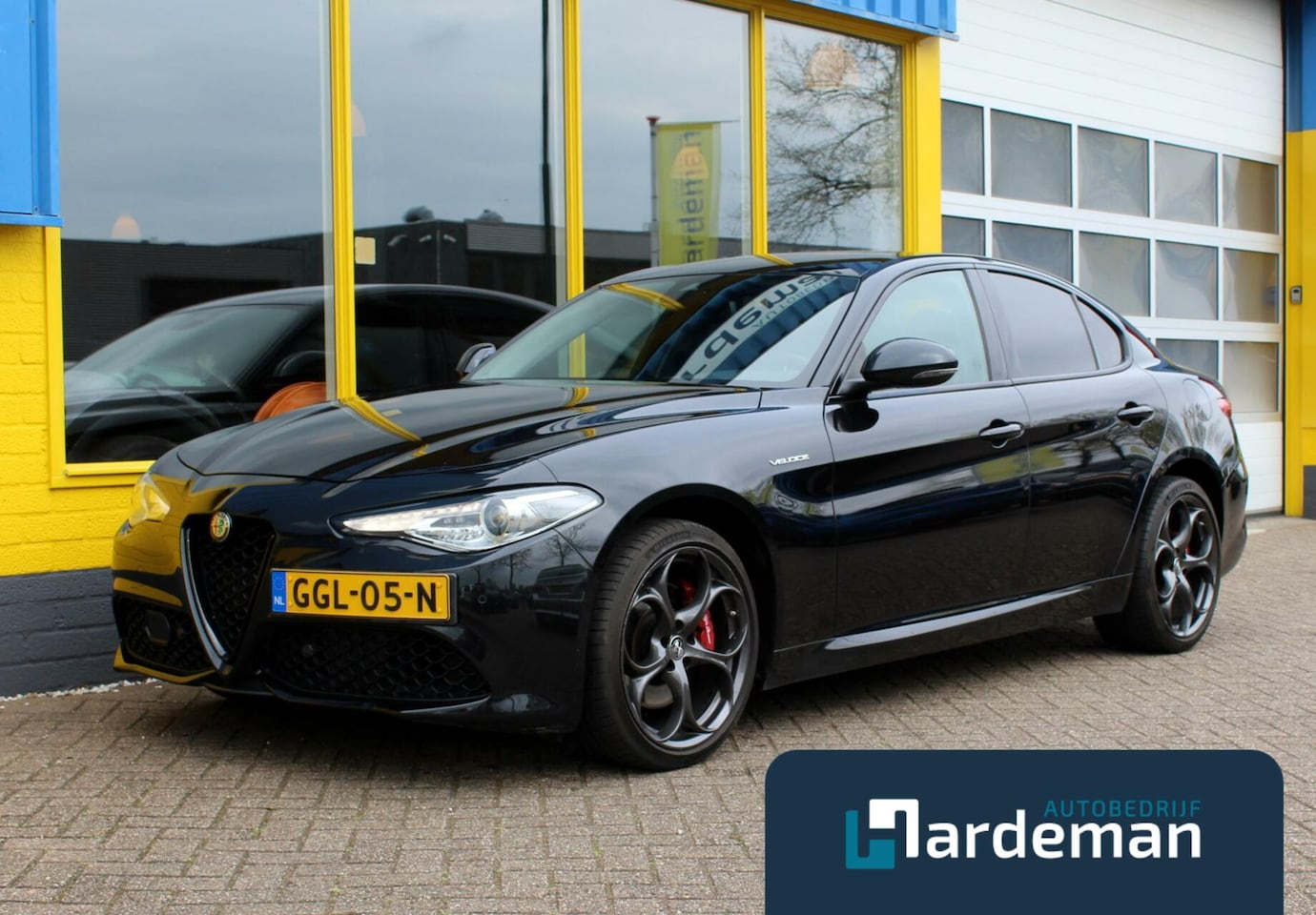 Alfa Romeo Giulia - 2.0 T Q4 AWD Veloce carplay leder - AutoWereld.nl