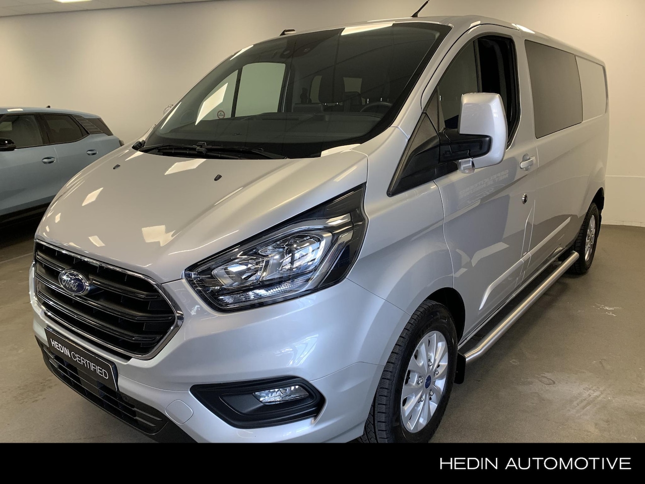 Ford Transit Custom - 300 2.0 TDCI L2H1 Limited DC | stoel / voorruitverw. | Navi - AutoWereld.nl