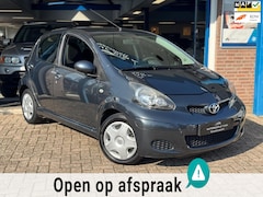 Toyota Aygo - 1.0-12V Comfort Navigator 2012 AUT AIRCO NAP