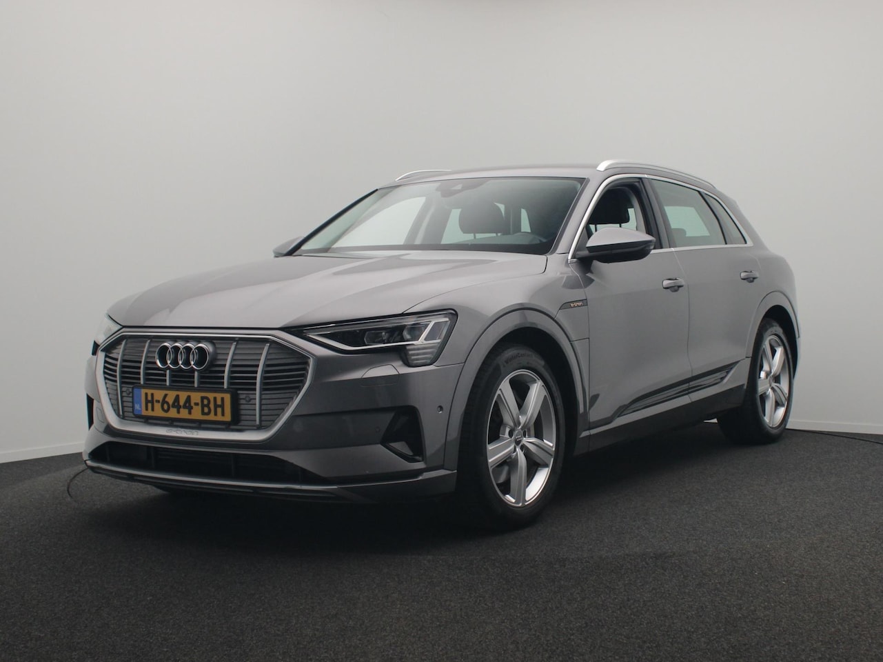 Audi e-tron - E-tron 50 quattro Launch edition Origineel NL Apple/Carplay - AutoWereld.nl