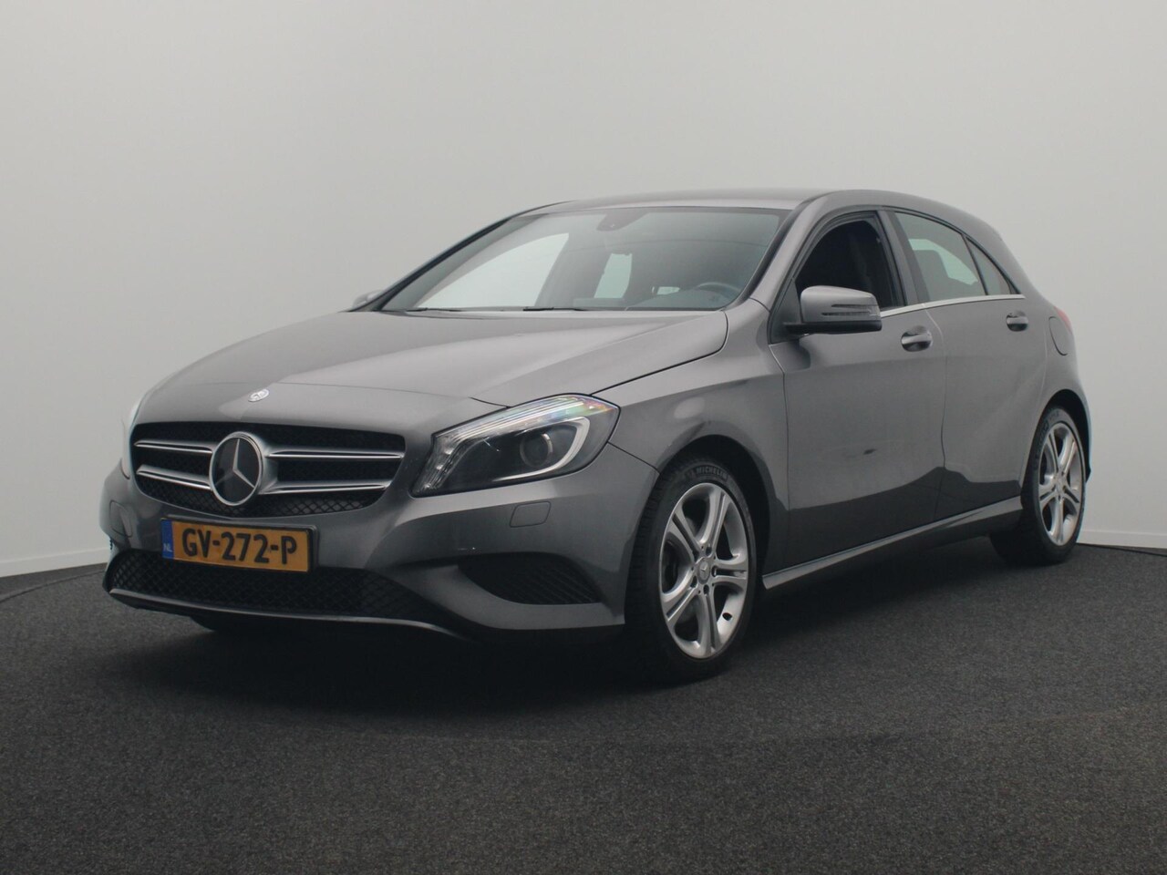 Mercedes-Benz A-klasse - 200 CDI Prestige *LEDER* AMG Navigatie Stoelverwarming Cruise control - AutoWereld.nl