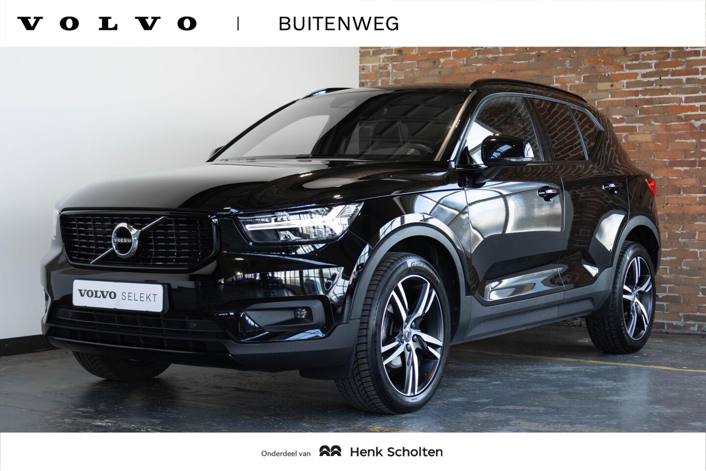 Volvo XC40 - T2 Automaat R-Design Parkeer Camera| Park Assist voor en Achter| 19"Lichtmetalen Velgen| V - AutoWereld.nl