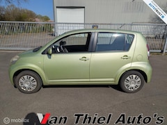 Daihatsu Sirion 2 - 1.3-16V Comfort