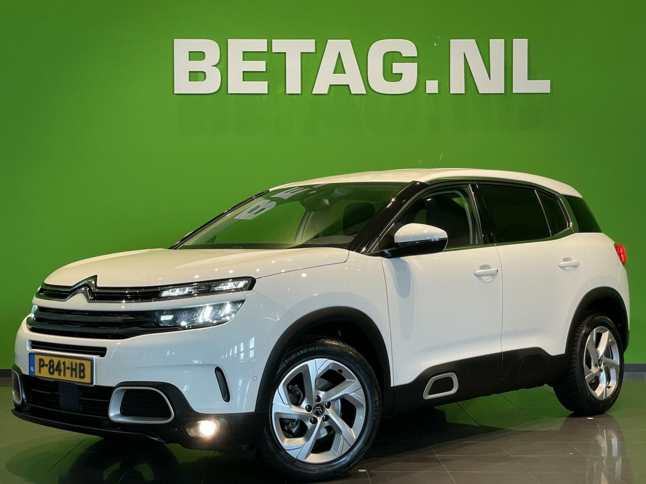 Citroën C5 Aircross - 1.2 130 PK Business | Navi | Sensoren | - AutoWereld.nl