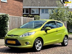 Ford Fiesta - 1.4 Titanium|AIRCO|ELEKRAMEN|BOEKJES|RIJD SUPER LEKKER|