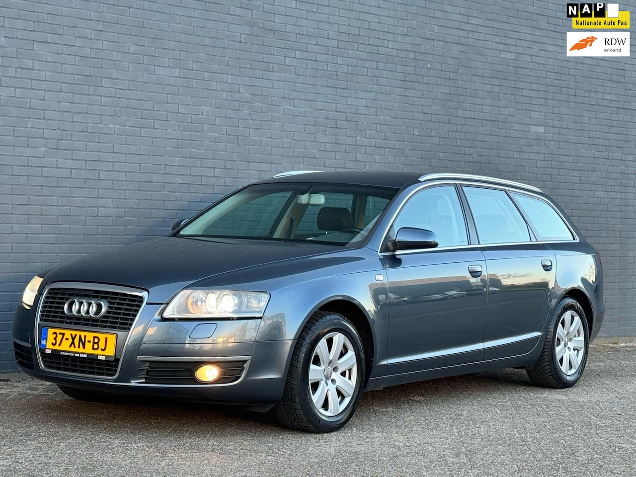 Audi A6 Avant - 2.4 Pro Line Business 2.4 Pro Line Business - AutoWereld.nl