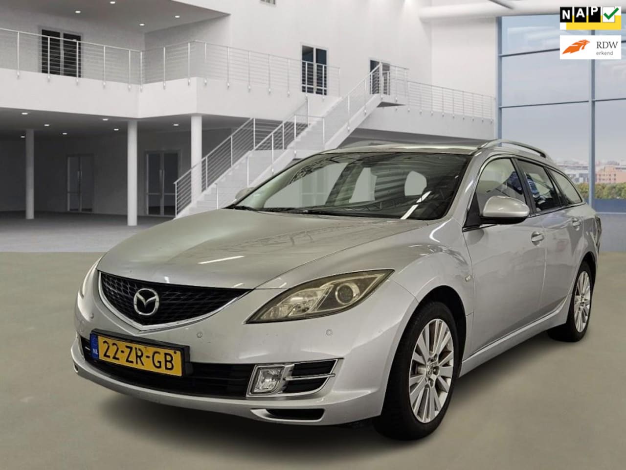 Mazda 6 Sportbreak - 2.0 S-VT Touring 2.0 S-VT Touring - AutoWereld.nl