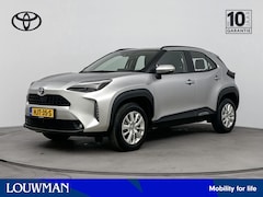 Toyota Yaris Cross - 1.5 Hybrid Active Limited | Head Up Display | Elektrische achterklep | Stoel/ Stuur-verwar