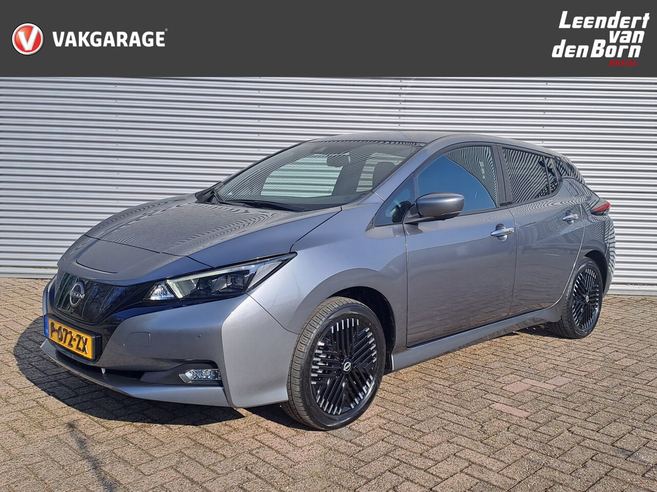 Nissan LEAF - e+ N-Connecta 62 kWh | Automaat | 62 KWH | Navi | Camera| 100% EL | Stuur verw. | Trekhaak - AutoWereld.nl