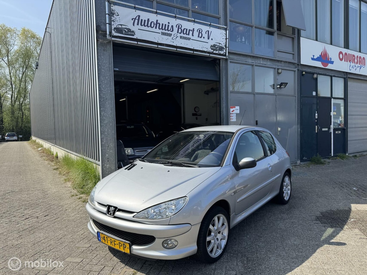 Peugeot 206 - 1.6-16V Quiksilver Airco! Nieuwe APK! NAP Logisch! - AutoWereld.nl