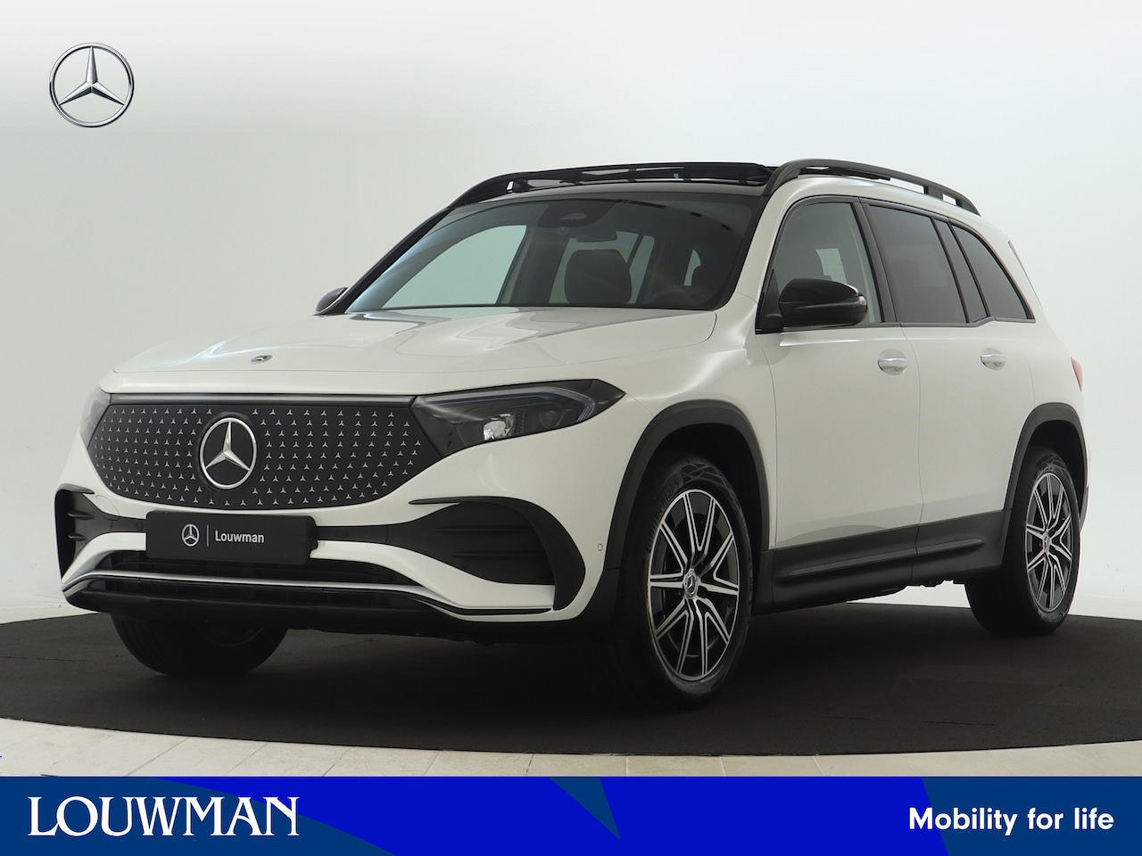 Mercedes-Benz EQB - 250+ AMG Line LIMITED 71 kWh | Nightpakket | Parkeerpakket met achteruitrijcamera | KEYLES - AutoWereld.nl