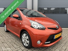 Toyota Aygo - 1.0 VVT-i Dynamic Orange Uitvoering