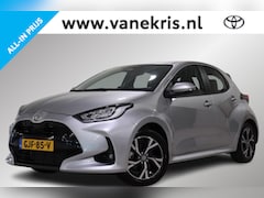 Toyota Yaris - 1.5 Hybrid First Edition Limited, Stuurverwarming, Stoelverwarming, Apple carplay, Android