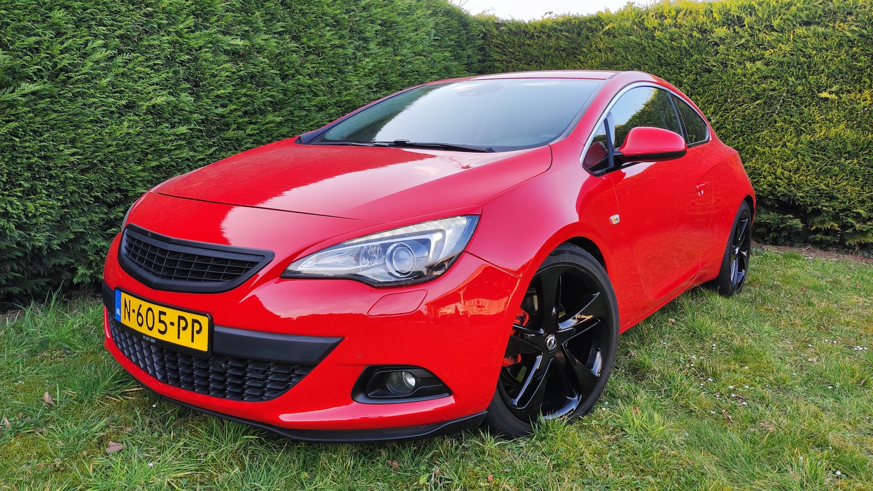 Opel Astra GTC - 1.6 T Sport - AutoWereld.nl
