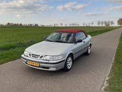 Saab 9-3 Cabrio - 2.0 S Automaat in goede conditie met rode kap!