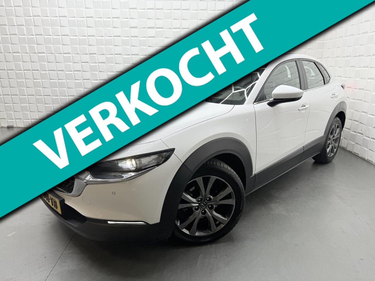 Mazda CX-30 - 2.0 e-SkyActiv-G M Hybrid Comfort 1STE EIGENAAR! - AutoWereld.nl