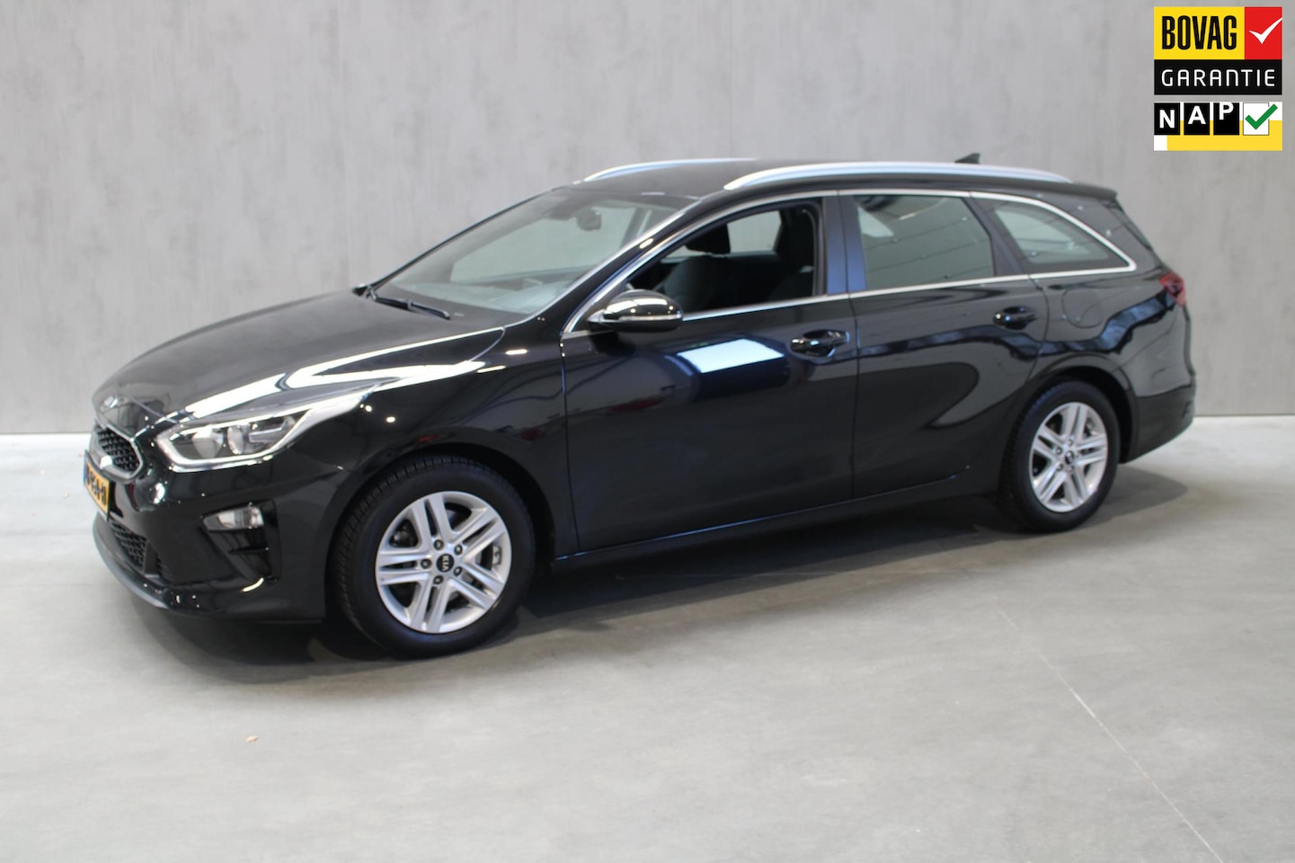 Kia Cee'd Sportswagon - Ceed 1.0 T-GDi DynamicLine Camera/Cruise Prijs is Rijklaar incl 12 maanden garantie - AutoWereld.nl
