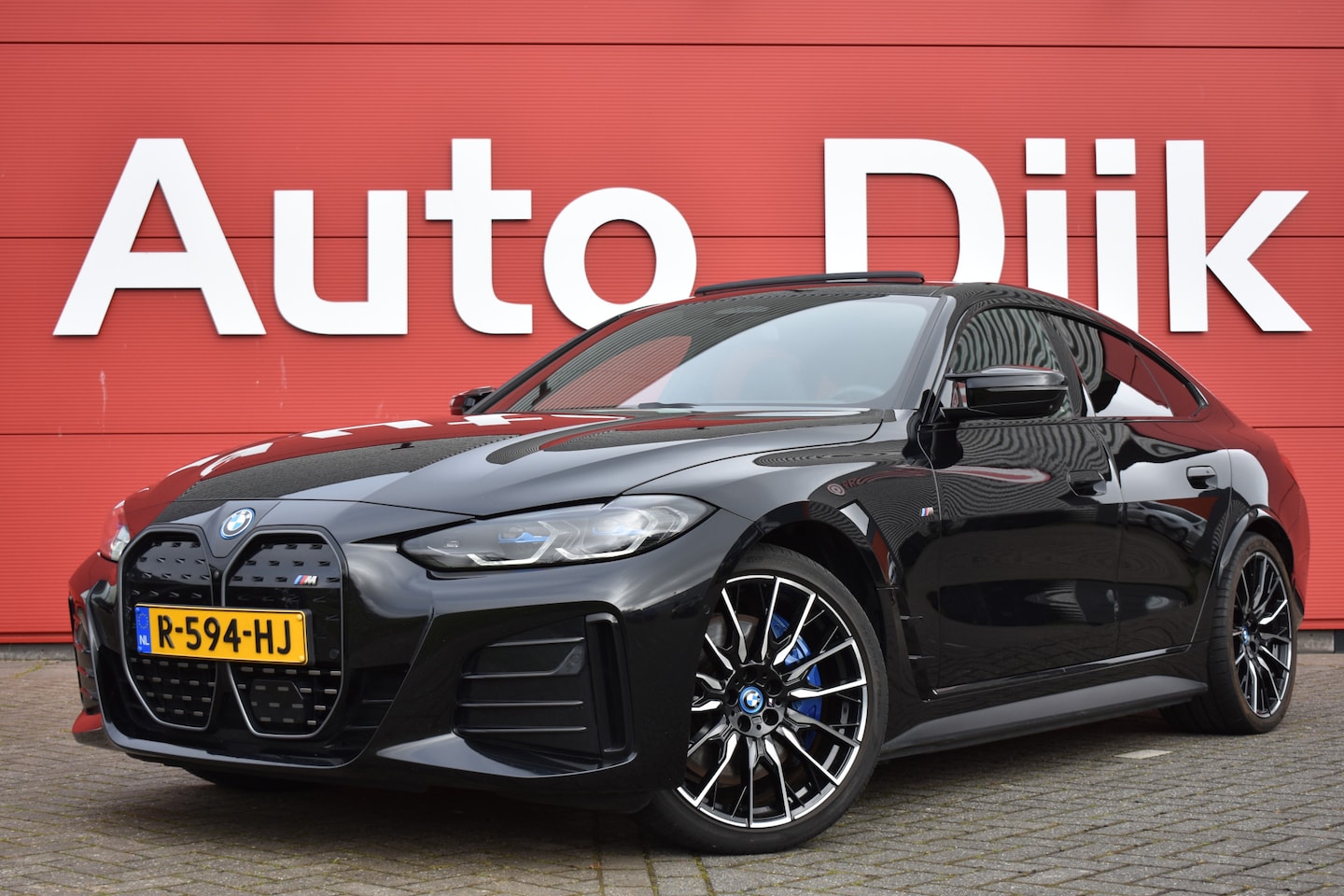 BMW i4 - M50 High Executive 84 kWh 544PK | Adapt. Cruise | Schuifdak | Harmann Kardon | Laser LED | - AutoWereld.nl