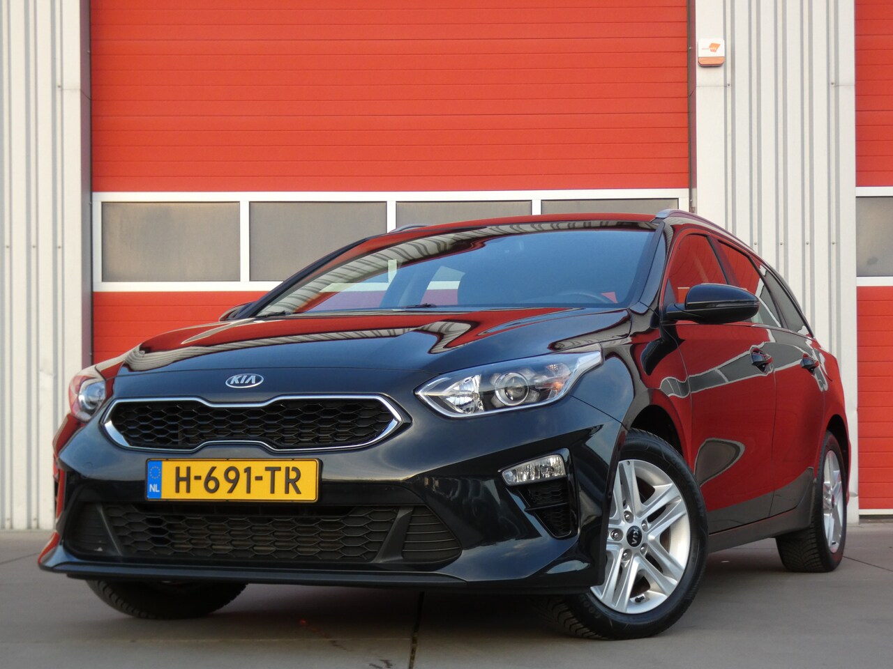 Kia Cee'd Sportswagon - Ceed 1.0 T-GDi DynamicLine/ unieke km/ zeer mooi! - AutoWereld.nl