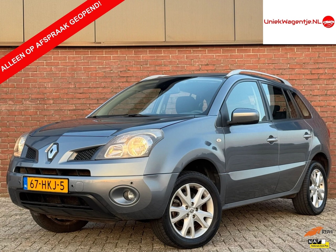 Renault Koleos - 2.5 DYNAMIQUE PACK | NL-AUTO! | TREKHAAK! - AutoWereld.nl